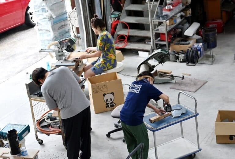 手作り作業の様子2